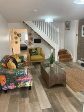 Rockley Green House - 3 Bedroom Home in Liverpool